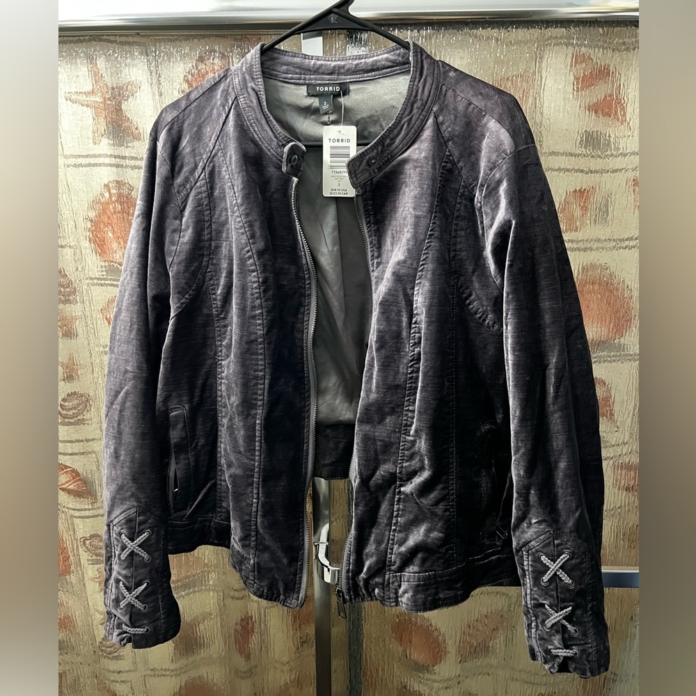 NWT Torrid size 2 grey velvet moto jacket